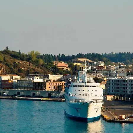 בית נופש Magda's Corfu (city)